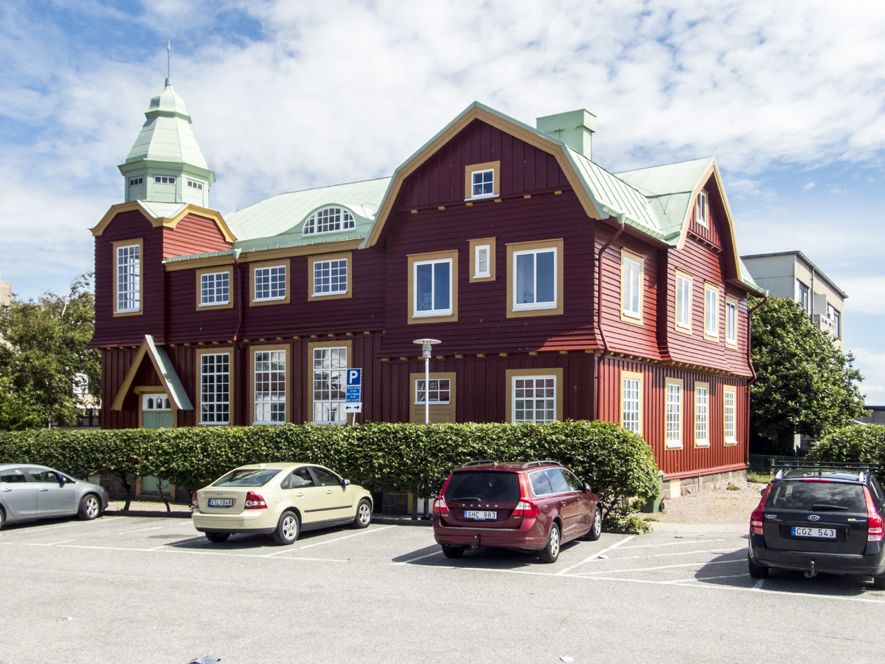Kungstorgskyrkan, Lysekil (Photo License: CC-BY-SA-3.0 )